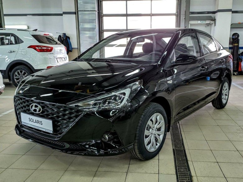 Hyundai Solaris 2021 черный