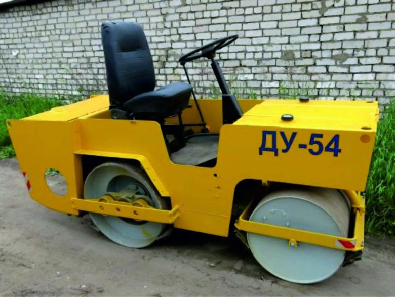 Каток тротуарный ду-54