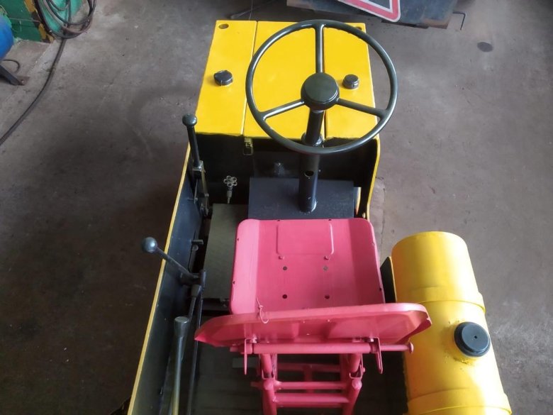 Каток тротуарный Ду-54