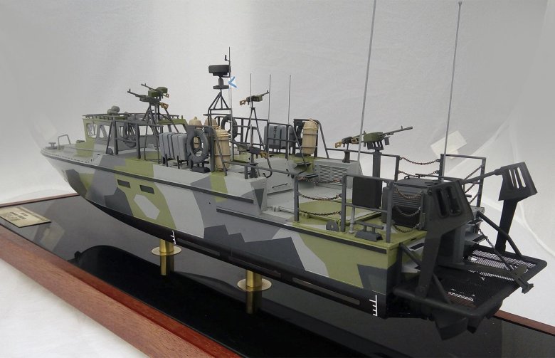 Десантный катер БК-16