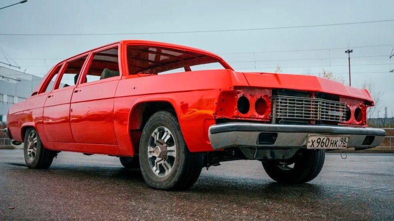 ГАЗ-14 Чайка академик