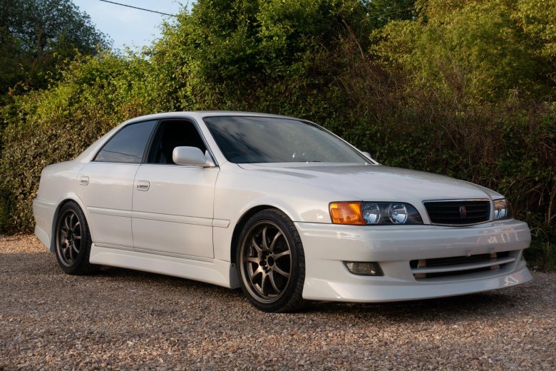 Toyota Chaser 100