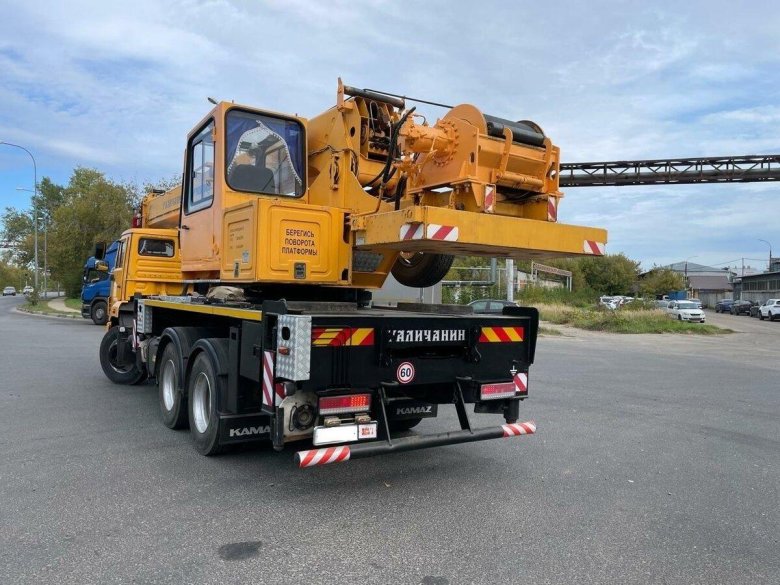 Автомобиль