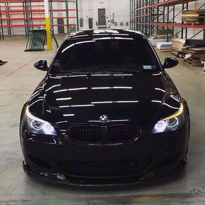 БМВ м5 е60 черная тонированная