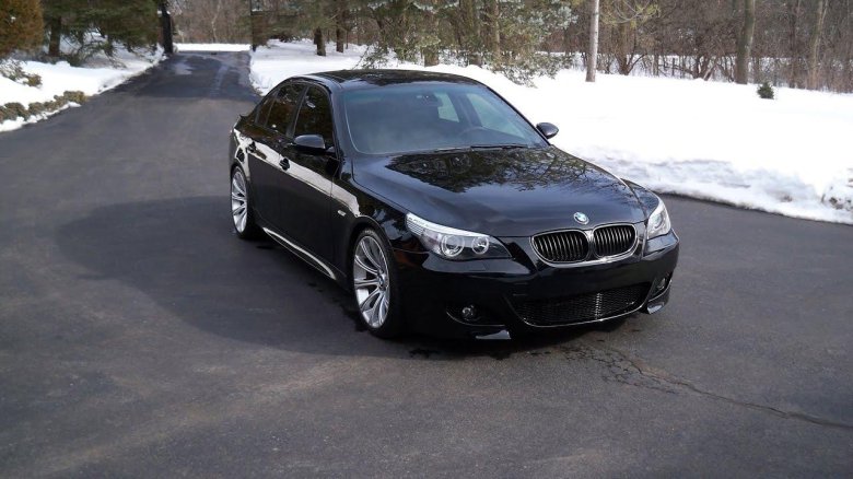 BMW 5 e60 Black