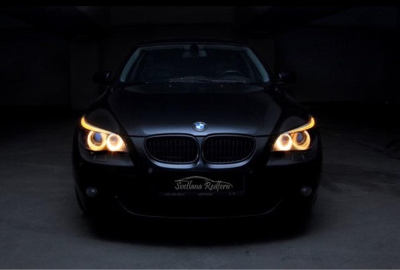BMW e60 ночью
