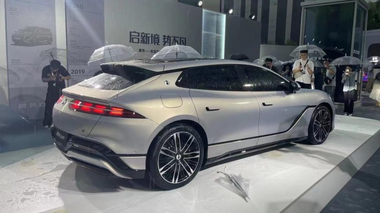 Автомобиль