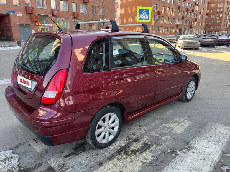 Suzuki liana i