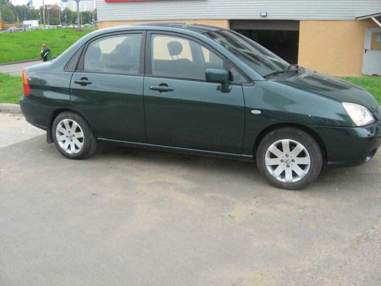 Suzuki liana 2001