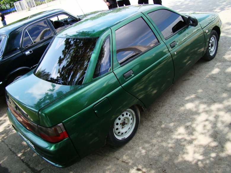 ВАЗ 2110 изумруд металлик