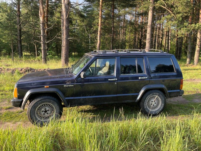 Jeep cherokee ii