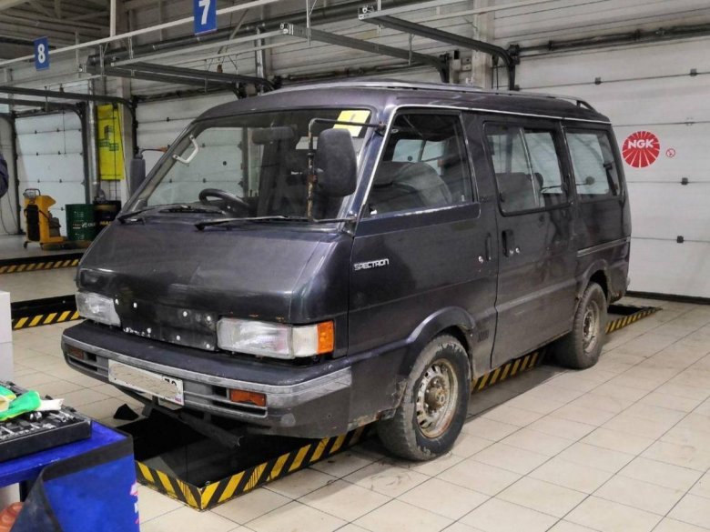 Форд Спектрон 1989