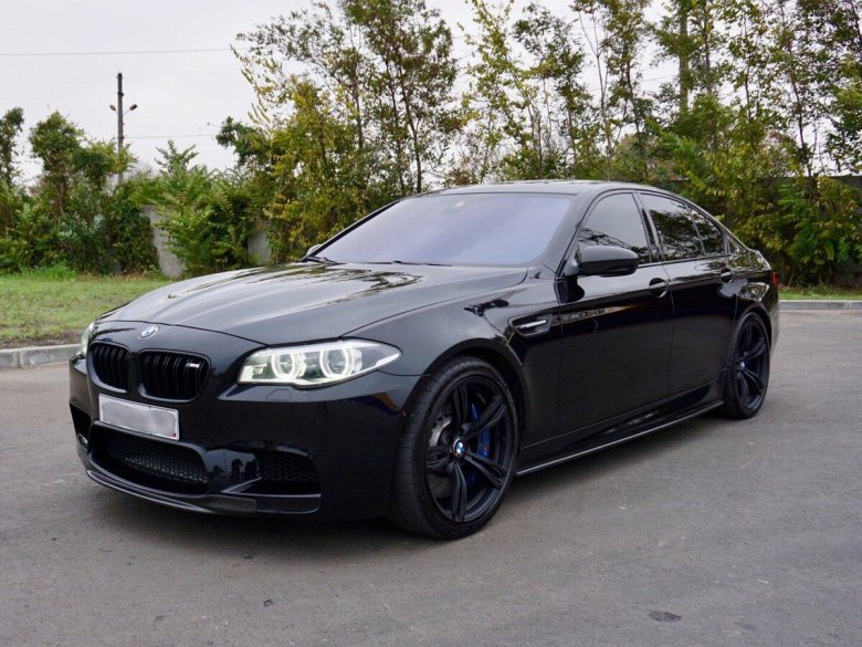 БМВ м5 ф10 черная