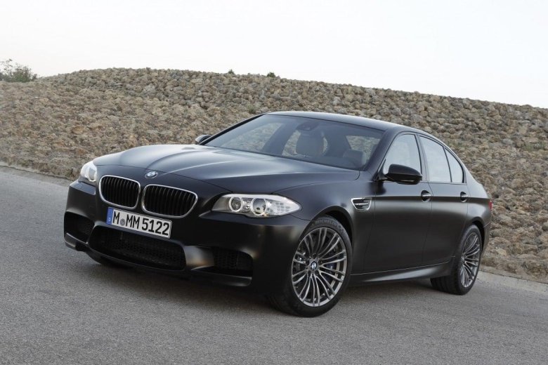 БМВ f10 седан