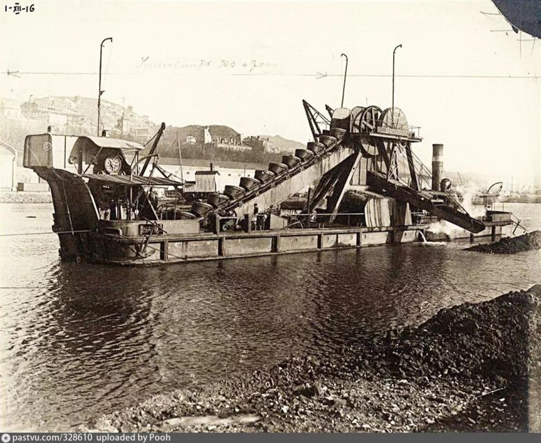 Землечерпательная машина