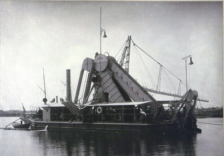 Паровая землечерпалка Бетанкура