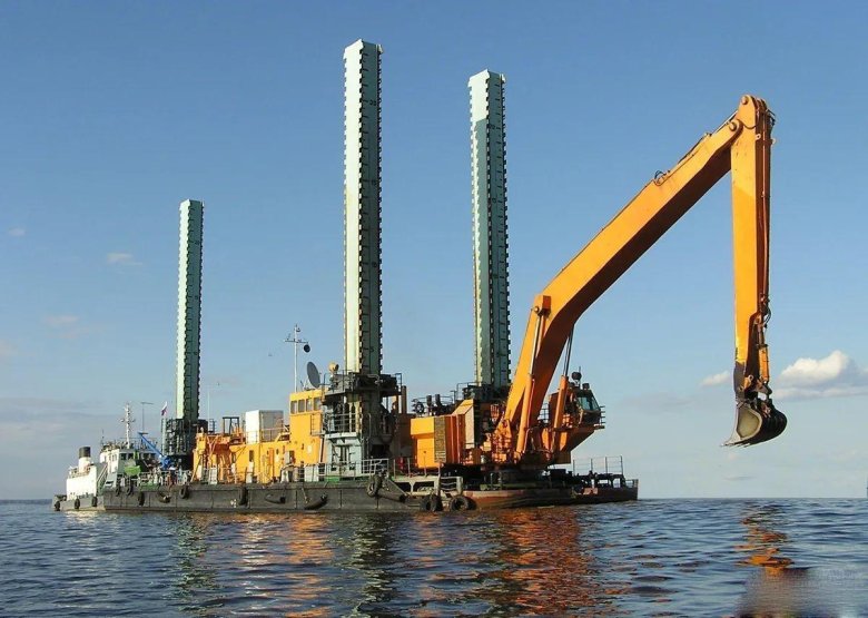 Фрезерный земснаряд Диксон