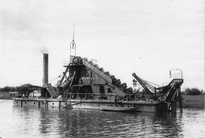 Порт Артур землечерпалка первый