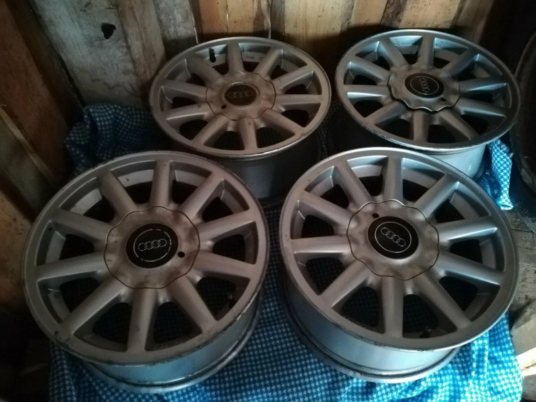 Диски Ауди 100 оригинал