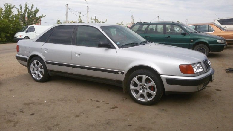 Ауди 100 с4 r16