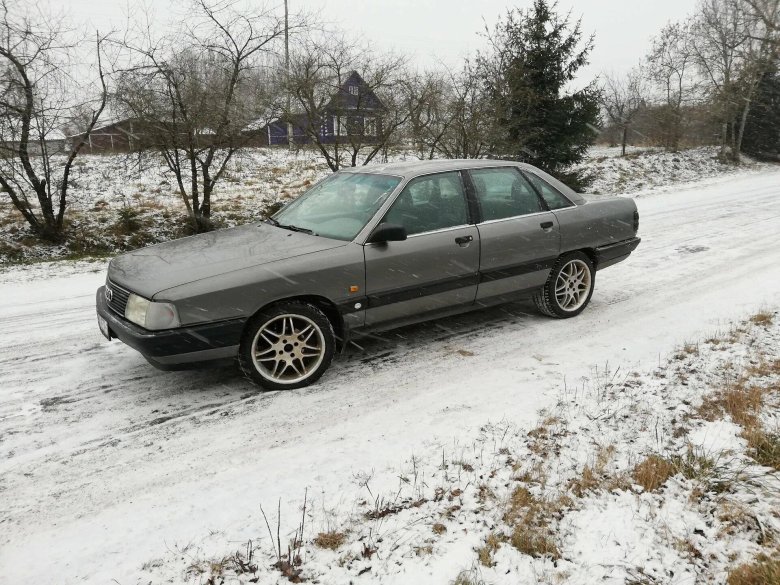 Ауди 100 r17