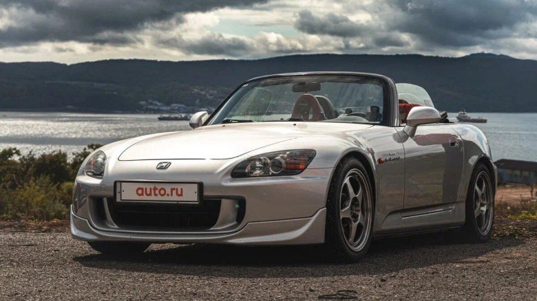 Хонда s 2000