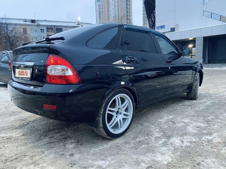 Ваз (lada) priora