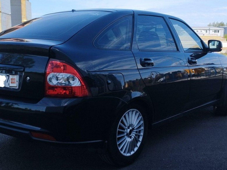 Ваз (lada) priora