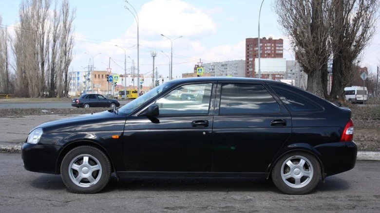 Приора хэтчбек