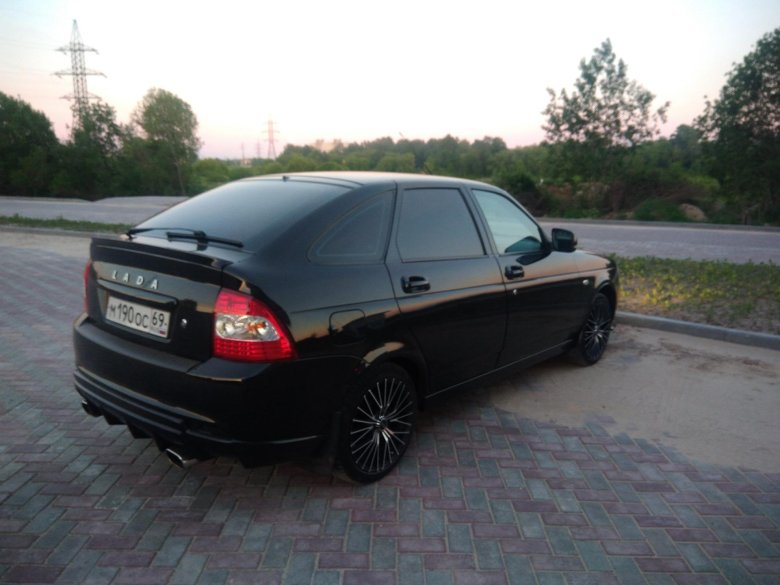 Lada Priora 2 хэтчбек