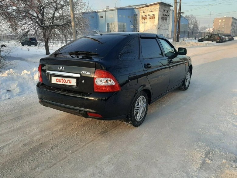 Приора 2 хэтчбек черная