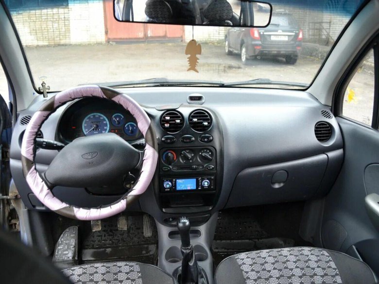 Внутри автомобиля