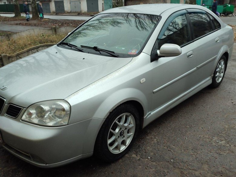 Chevrolet lacetti 2010 седан