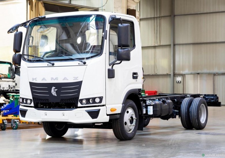 КАМАЗ компас 5
