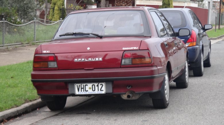 Дайхатсу Апплаус 1992