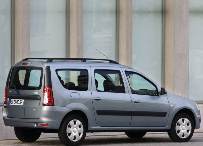 Renault Logan Dacia универсал