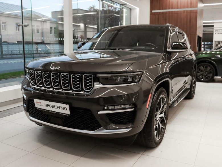 Jeep grand cherokee srt8 ii (wk2) рестайлинг