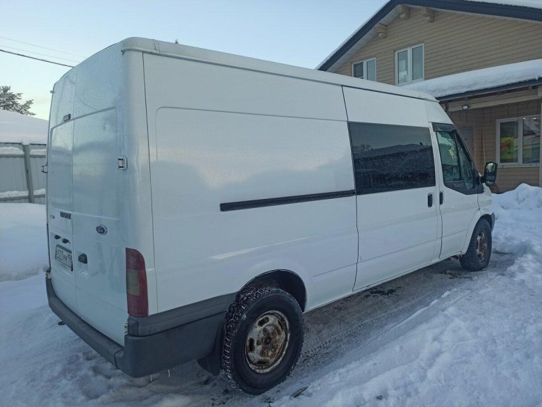 Внутри автомобиля