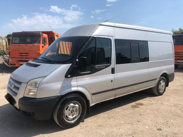 Ford Transit 2013 года