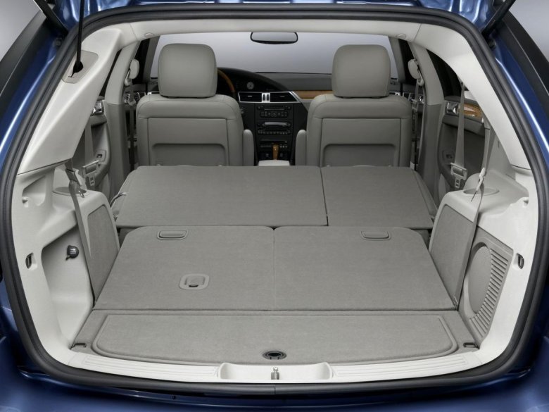 Chrysler Pacifica 2007 багажник