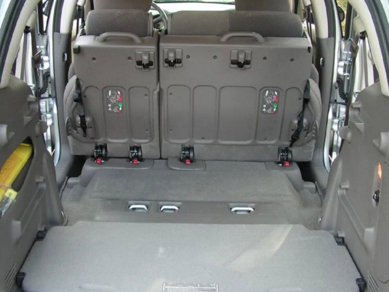 Chrysler pt Cruiser, 2005 багажник