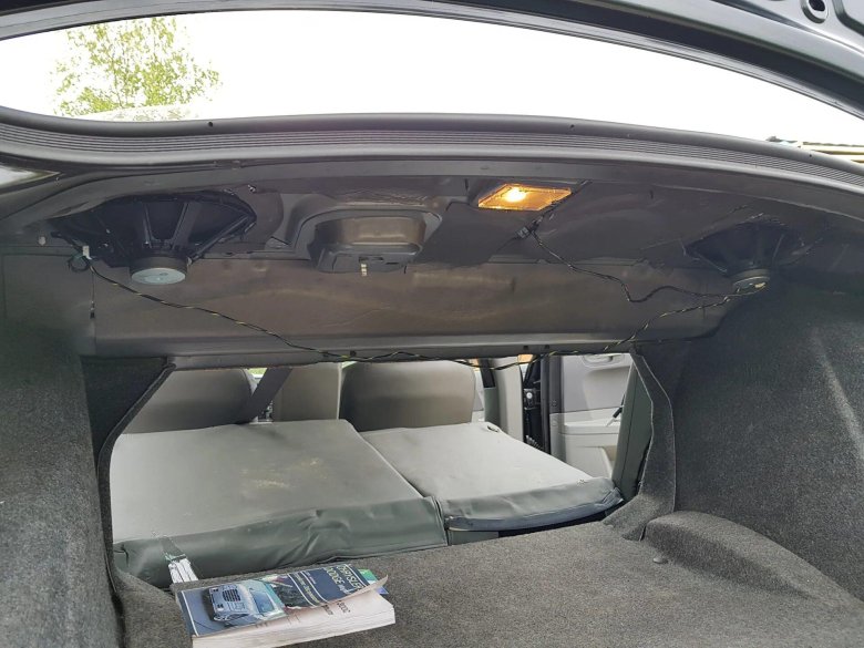 Крайслер 300с автозвук