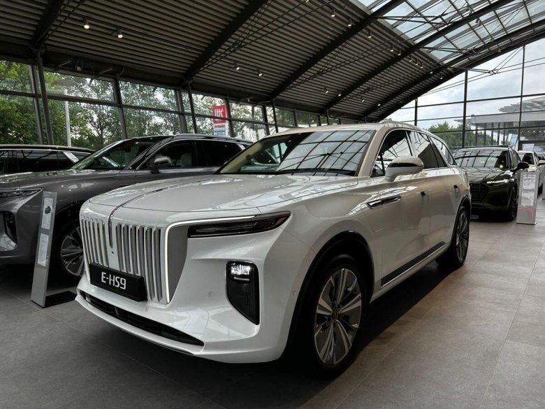 Hongqi e-hs9 цена в Узбекистане