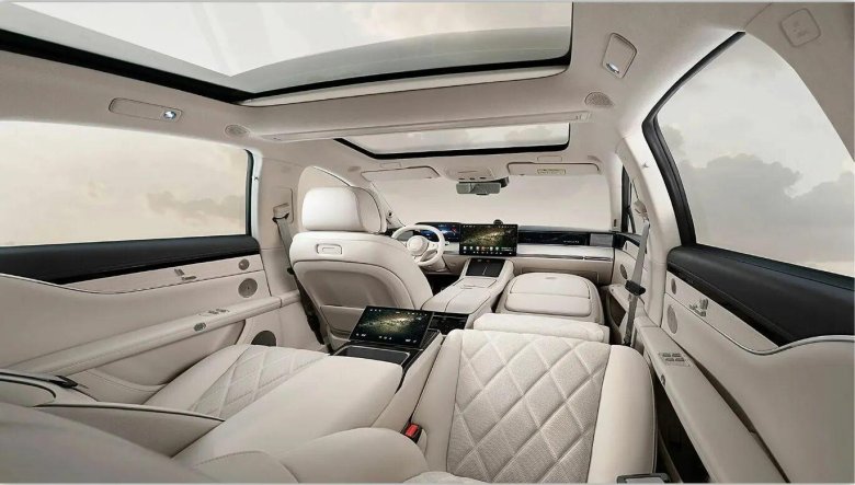 Genesis g 90 limousine