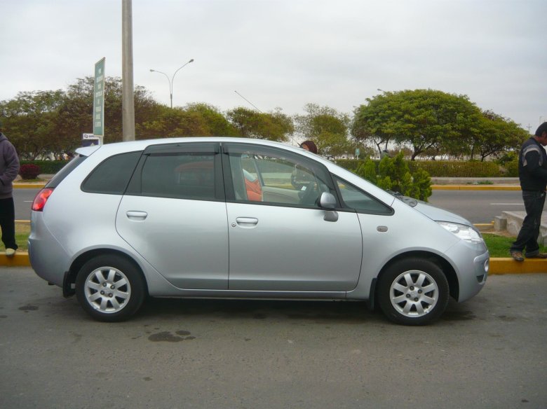 Mitsubishi Colt Plus