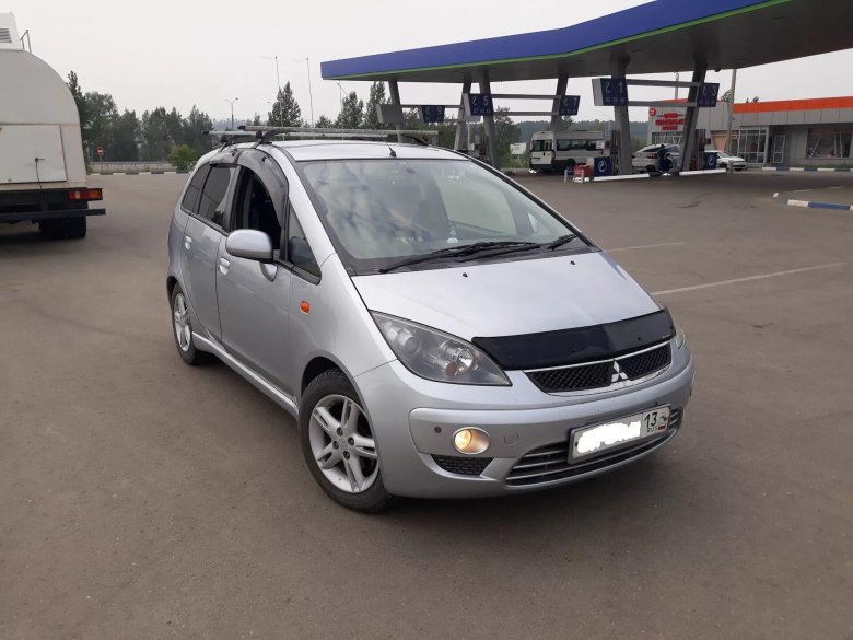 Mitsubishi Colt Plus