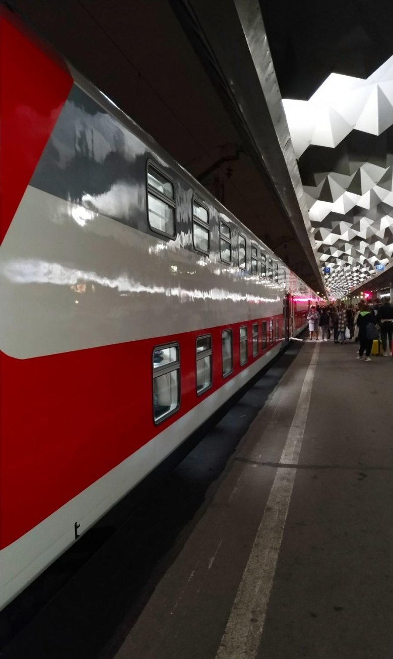 Поезд 025а Санкт-Петербург Москва двухэтажный