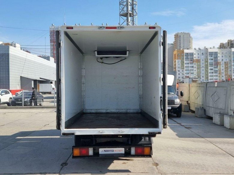 Внутри автомобиля