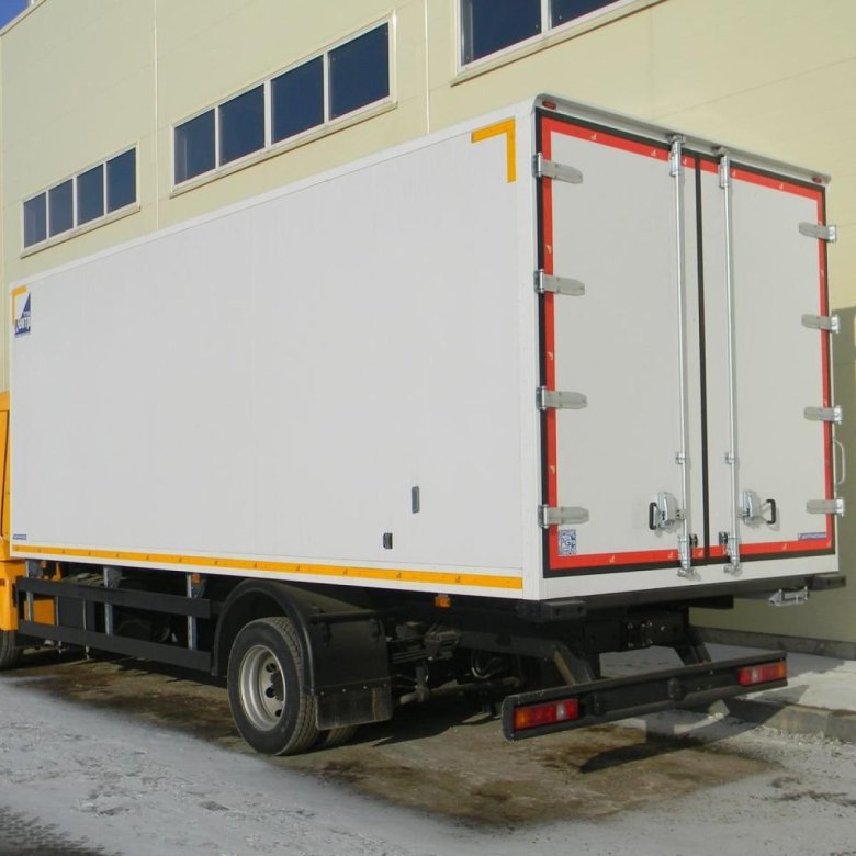 Изотермический фургон на шасси HOWO t5g