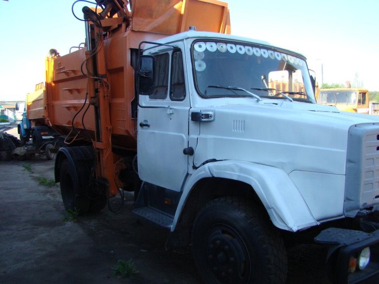 Мусоровоз ЗИЛ ко 440